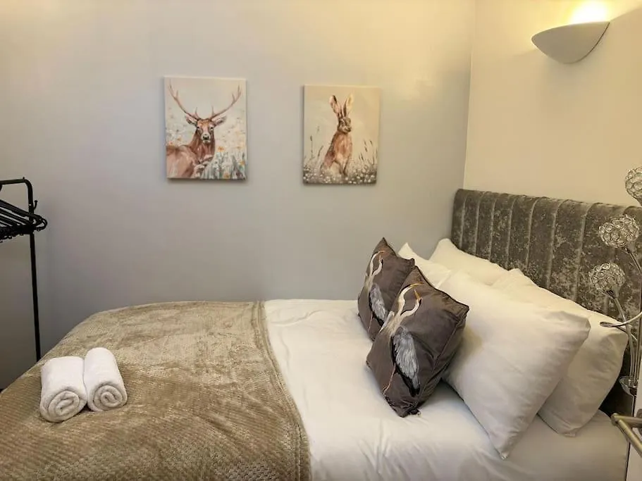Villa The Urban Retreat 4Bdr Sleep 14 Londra Regno Unito