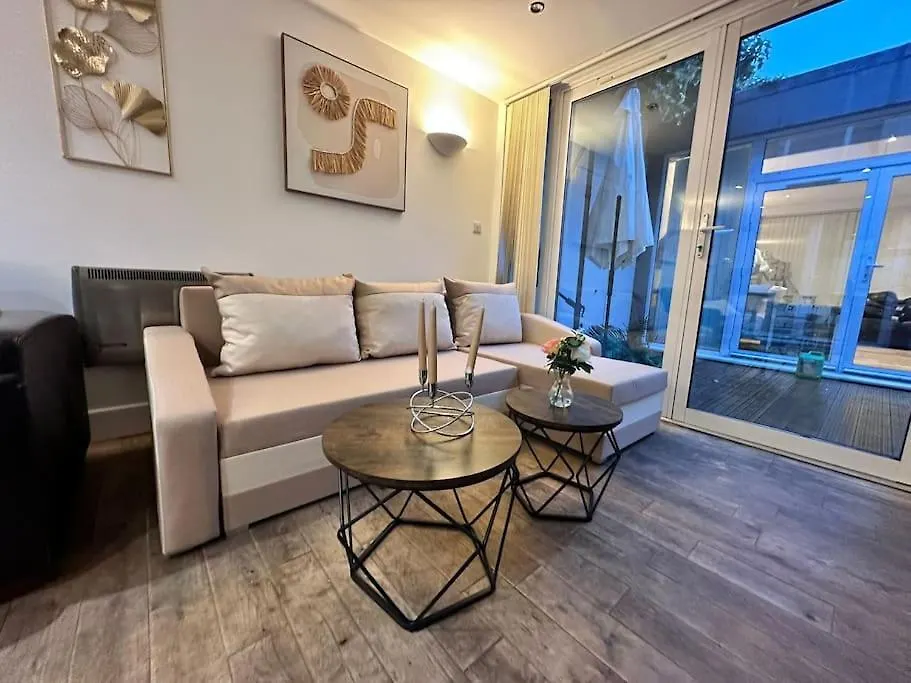 Villa The Urban Retreat 4Bdr Sleep 14 Londra 0*,  Regno Unito